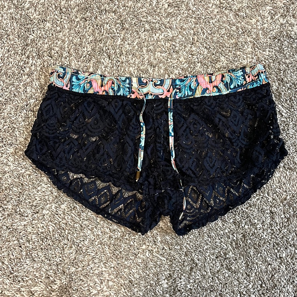 Size Small. Swim Coverup Shorts.